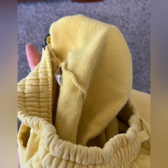 Talentless Elementary Yellow Jogger Sweatpants in Women’s Size M - Picture 12 of 16